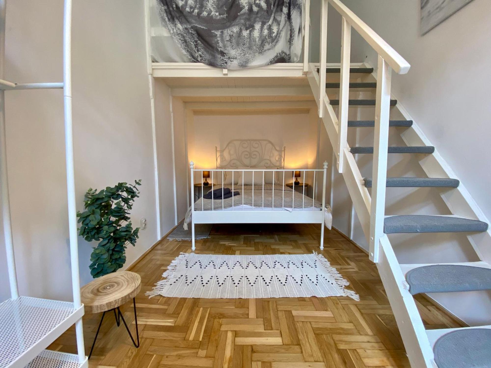 The Flow Apartment Budapest
